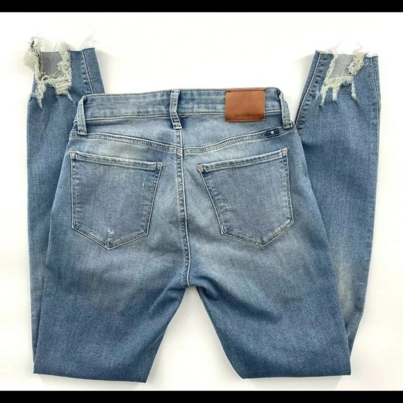❌️SOLD❌️Lucky Brand Women's Super Skinny Jeans Size 4/27 Medium Wash Mid Ris - Picture 2 of 4